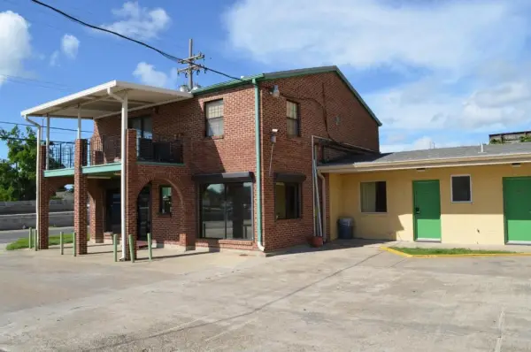 Royal Inn Of New Orleans Main image